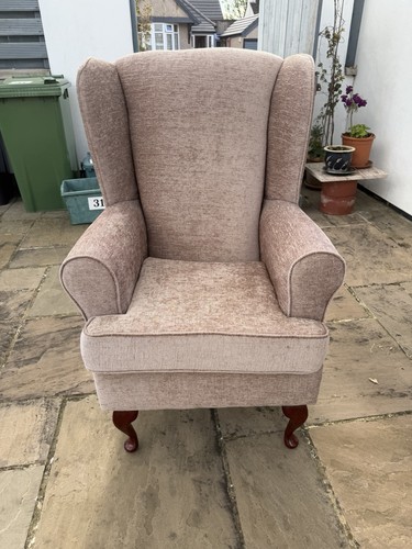 High seat orthopaedic wing - high,